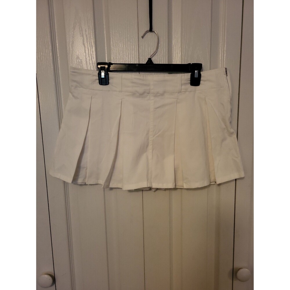 White Pleated Mini Skort
